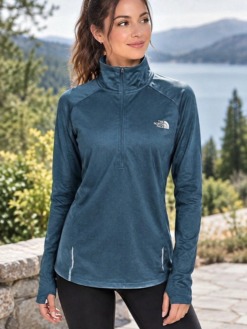The North Face Unisex FlashDry quarter-zip pullover FlashDry size Small (men )